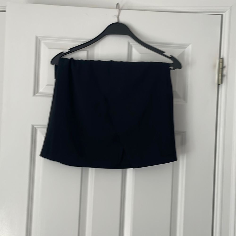 Black mini skirt